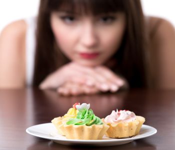 How to Tell the Difference Between Hunger and Cravings? How to Tell the Difference Between Hunger and Cravings?